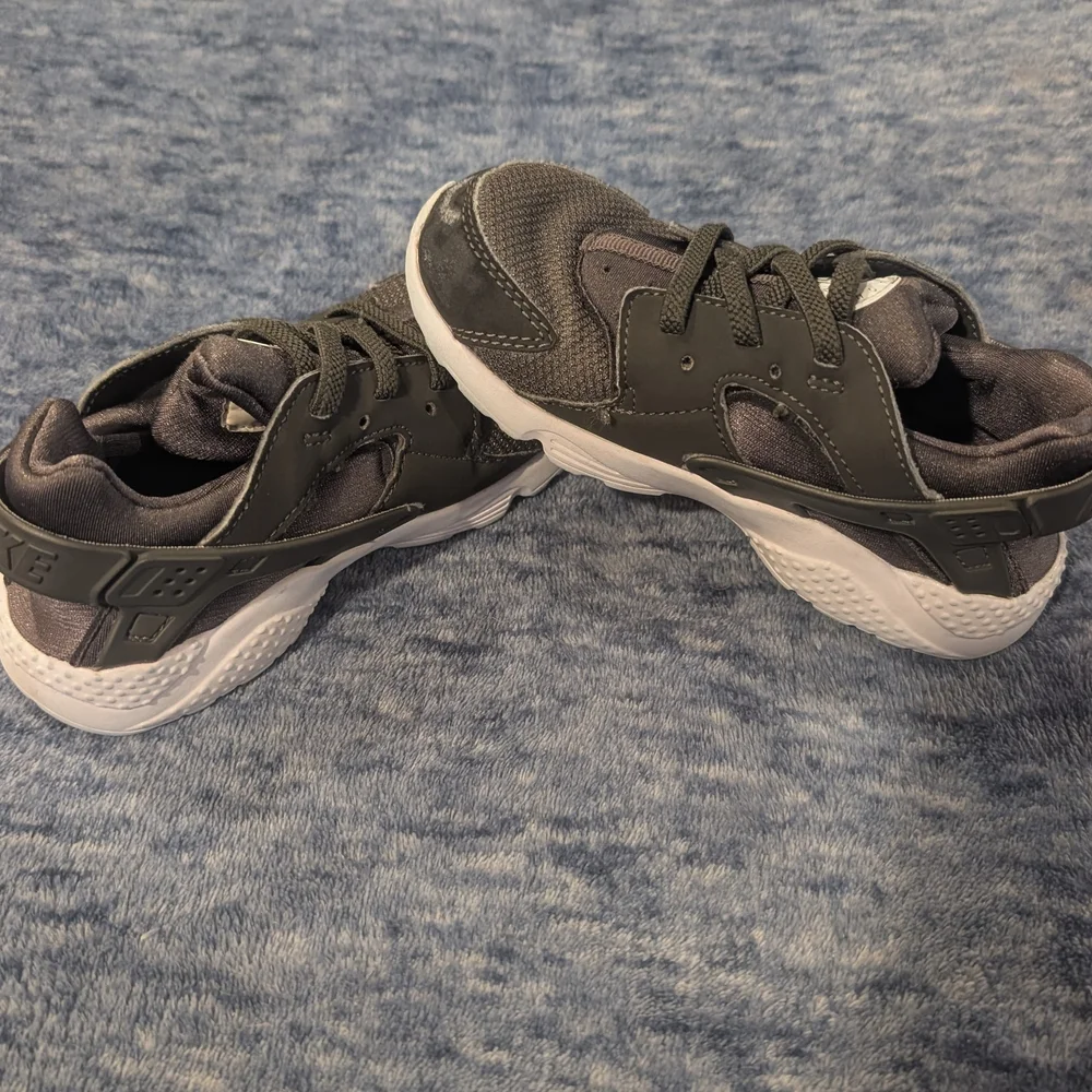 Nike Kids Green Huarache
